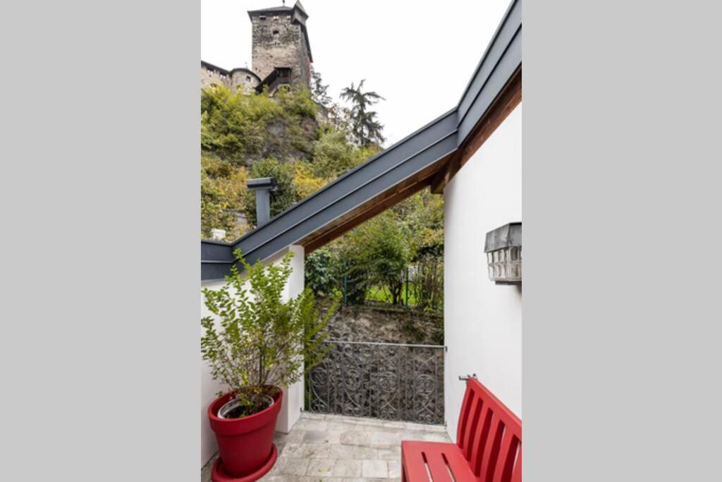 Zweizimmer-Wohnung Mit Schlossblick كيوزا المظهر الخارجي الصورة