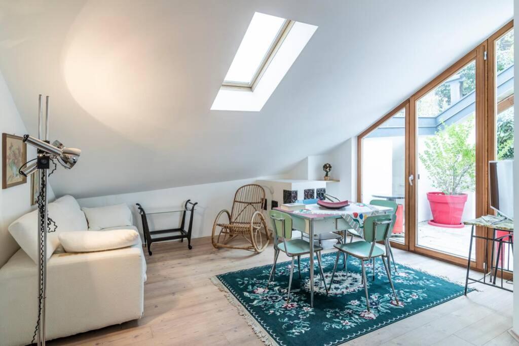 Zweizimmer-Wohnung Mit Schlossblick كيوزا المظهر الخارجي الصورة